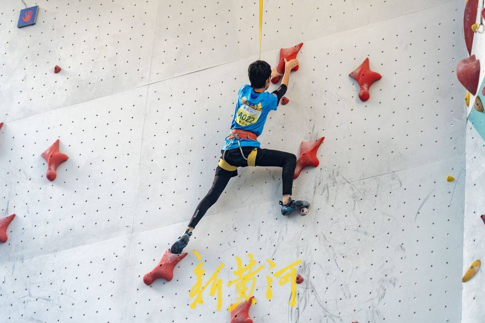 术明确且拥 术明确且拥